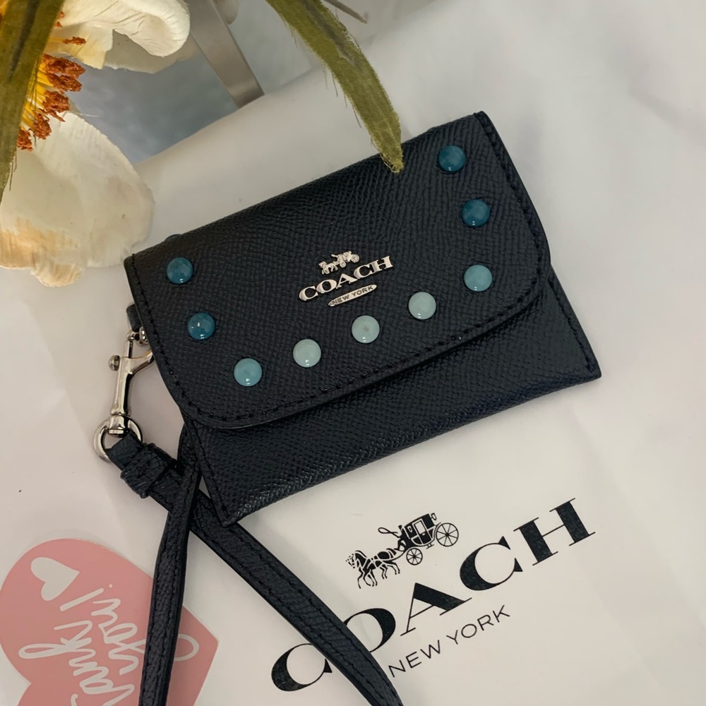 NWOT COACH Rainbow Rivets Card Holder Pouch